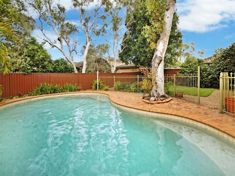 52 Bradman Road, Menai NSW 2234