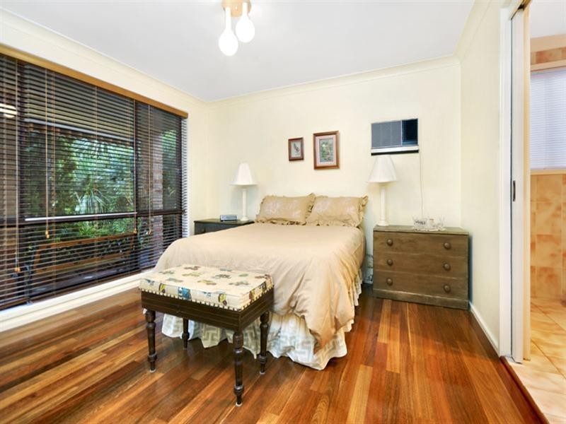 17 Casuarina Road, Alfords Point NSW 2234