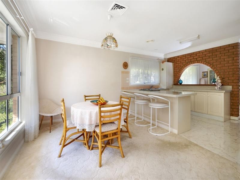 61 Bignell Street, Illawong NSW 2234