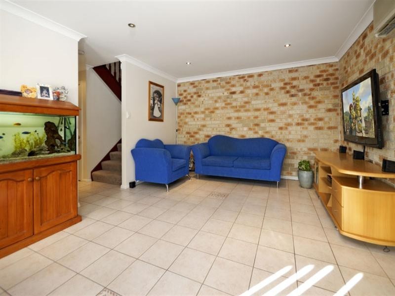 1/15-17 Darwin Place, Barden Ridge NSW 2234