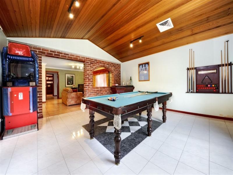 5 Mahogany Close, Alfords Point NSW 2234