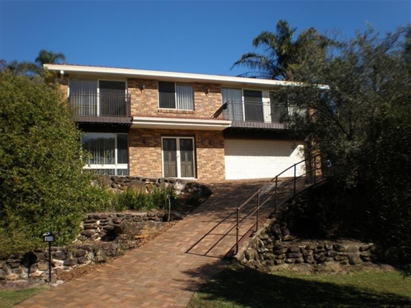 110 Blaxland Drive, Illawong NSW 2234