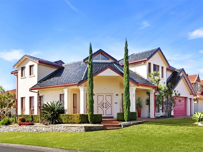 2 Butler Close, Menai NSW 2234