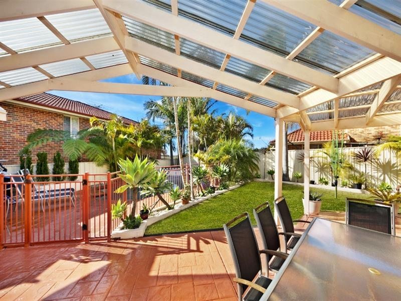 2 Butler Close, Menai NSW 2234