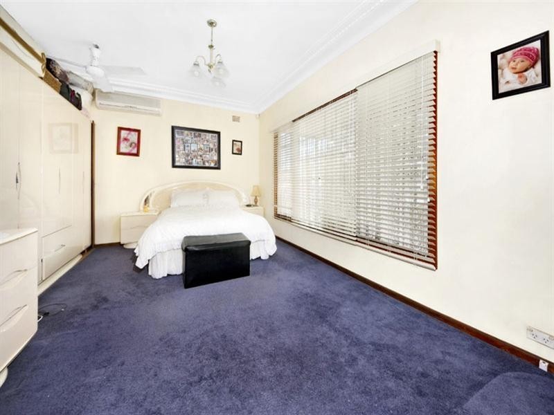 122 Beaconsfield Street, Revesby NSW 2212