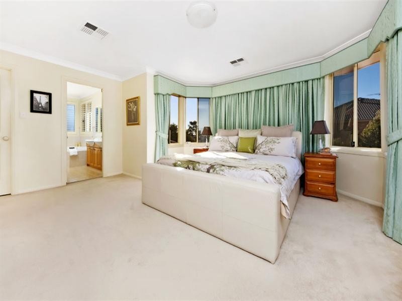 2 Link Circuit, Menai NSW 2234