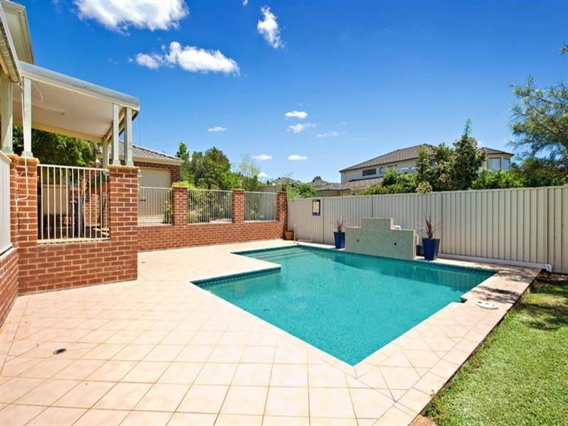 1 Ajuga Circuit, Voyager Point NSW 2172