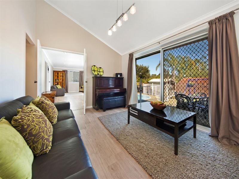10 Ribbongum Close, Alfords Point NSW 2234