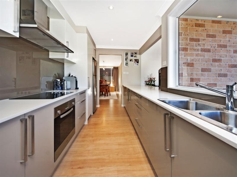 10 Ribbongum Close, Alfords Point NSW 2234