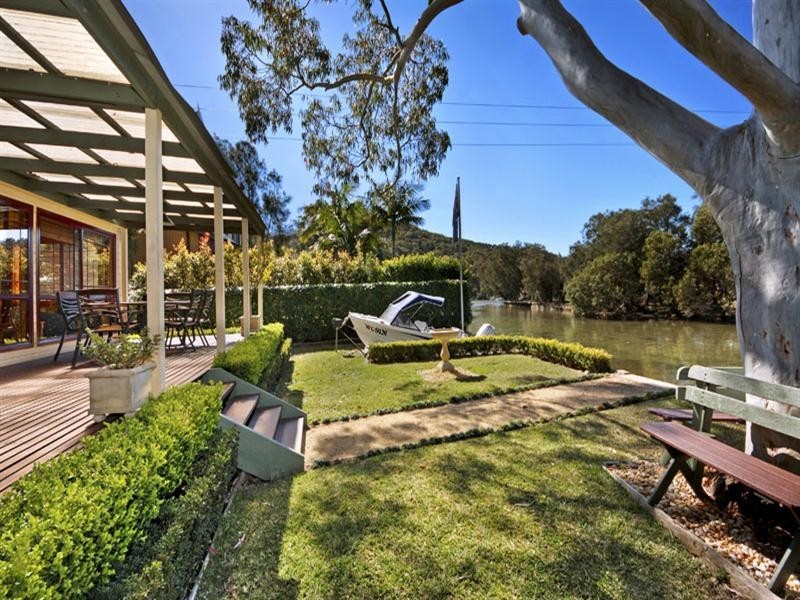 135 Prince Edward Park Road, Woronora NSW 2232