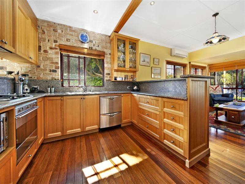 135 Prince Edward Park Road, Woronora NSW 2232