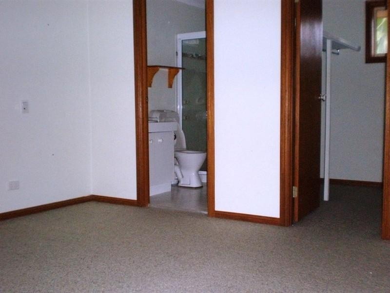 8 Underwood Place, Barden Ridge NSW 2234