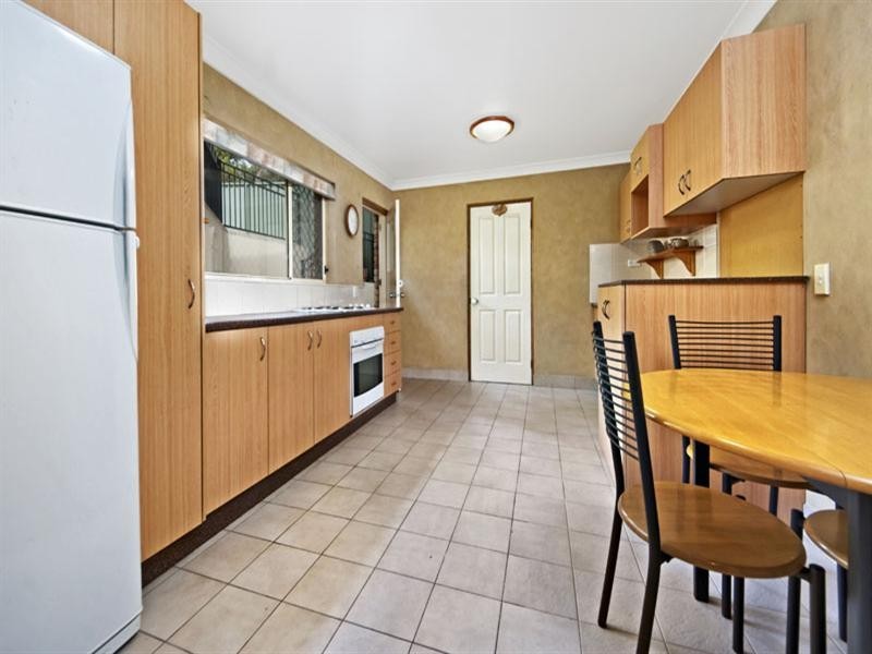 64 Beaumaris Drive, Menai NSW 2234