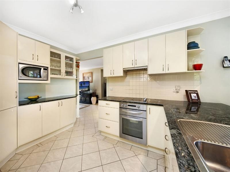 37 Banks Place, Barden Ridge NSW 2234