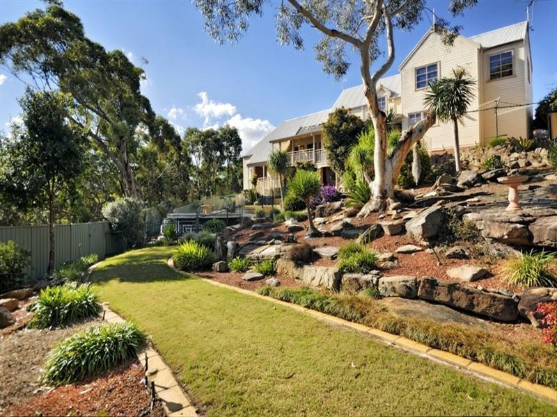 18 Llanberis Drive, Menai NSW 2234