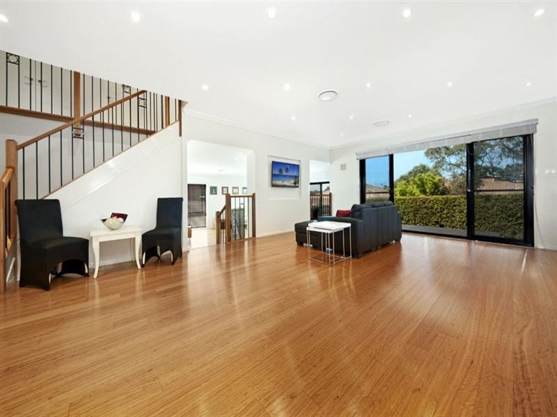 3 Colwyn Close, Menai NSW 2234