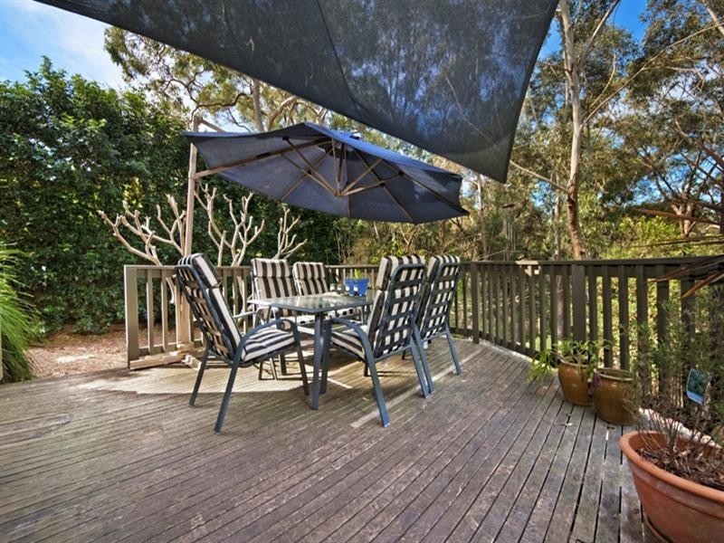 10 Redbush Grove, Menai NSW 2234