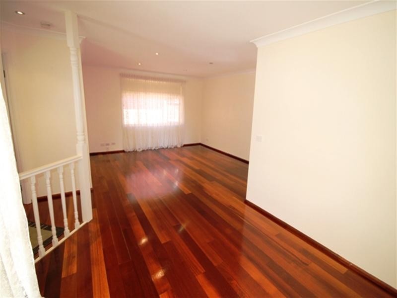 26E Nicolson Circuit, Menai NSW 2234