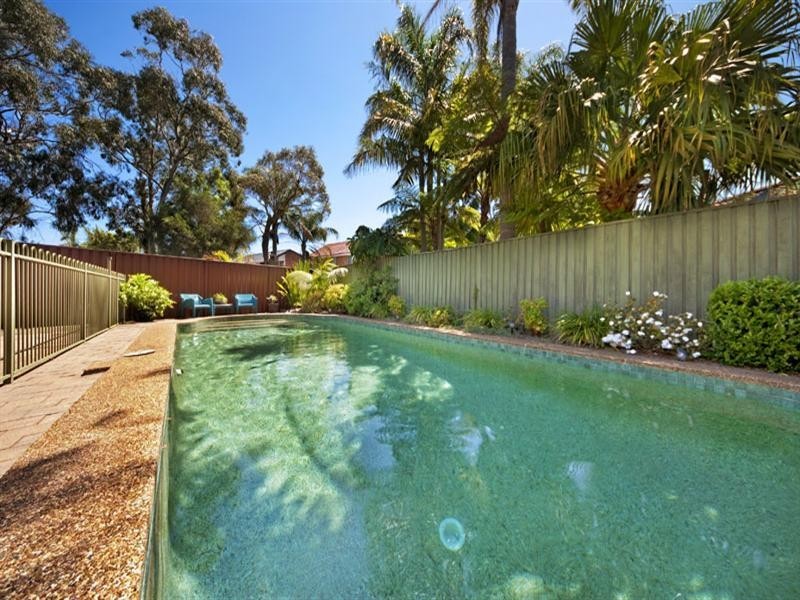 4 Roebuck Place, Illawong NSW 2234