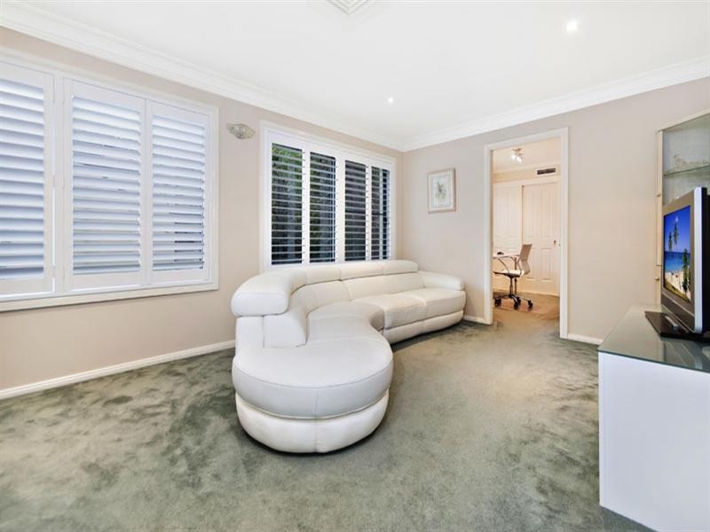 2A Ocean Place, Illawong NSW 2234