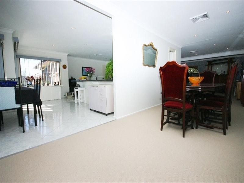 23 Hall Drive, Menai NSW 2234