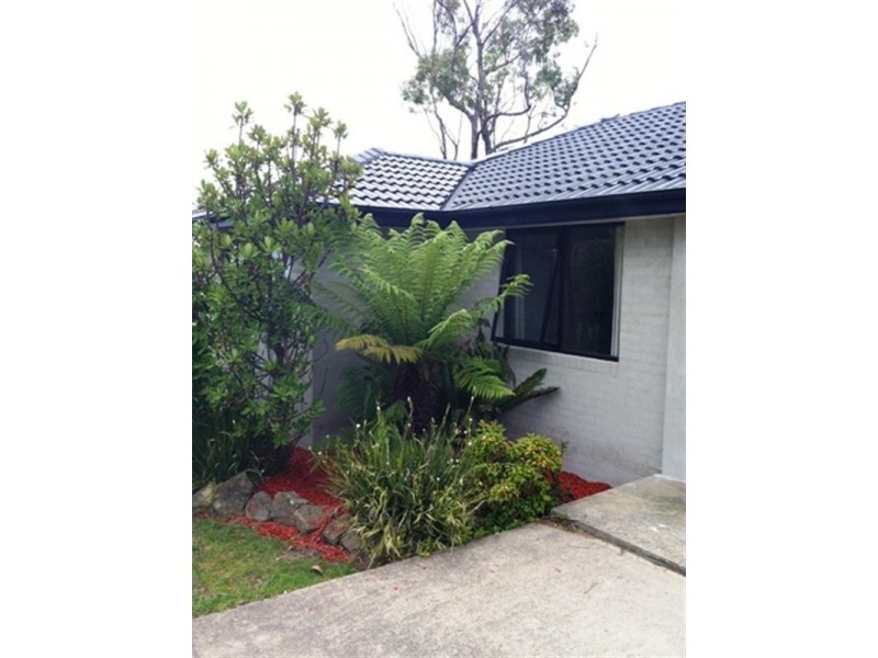 42 Bodalla Crescent, Bangor NSW 2234