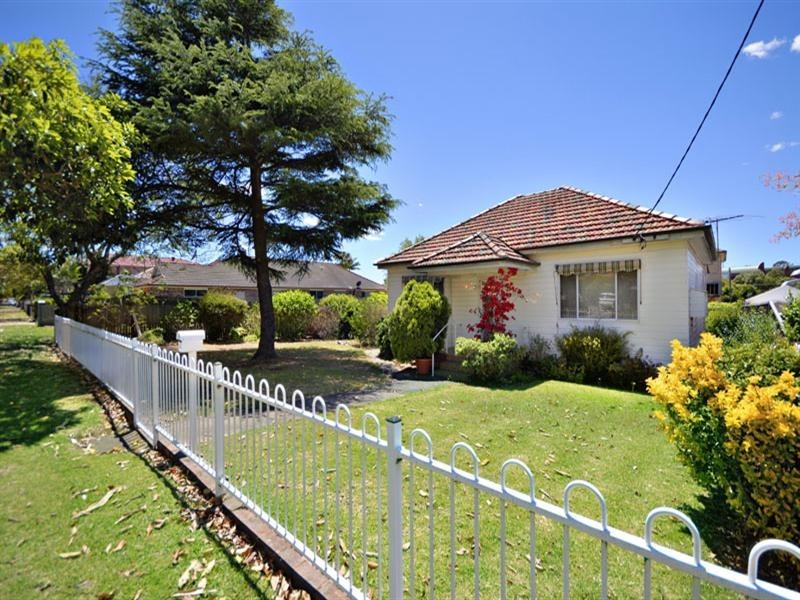 28 Wales Street, Greenacre NSW 2190