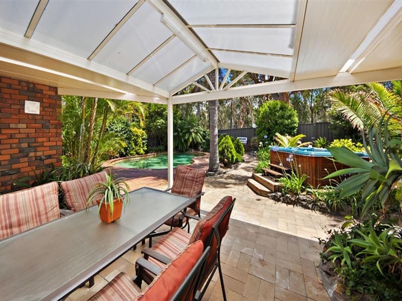 3 Kilborn Place, Menai NSW 2234