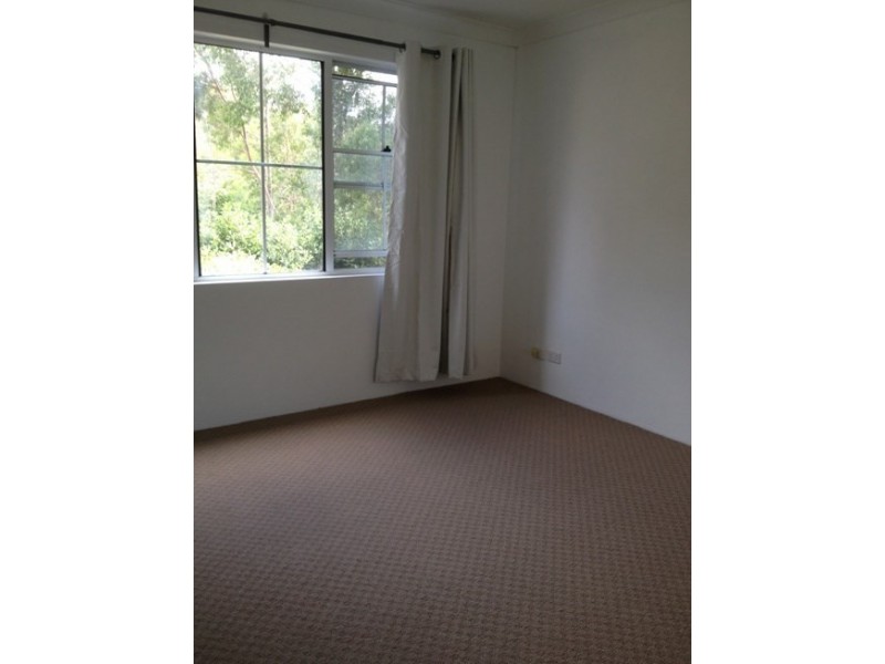 2/1 Oakwood Way, Menai NSW 2234