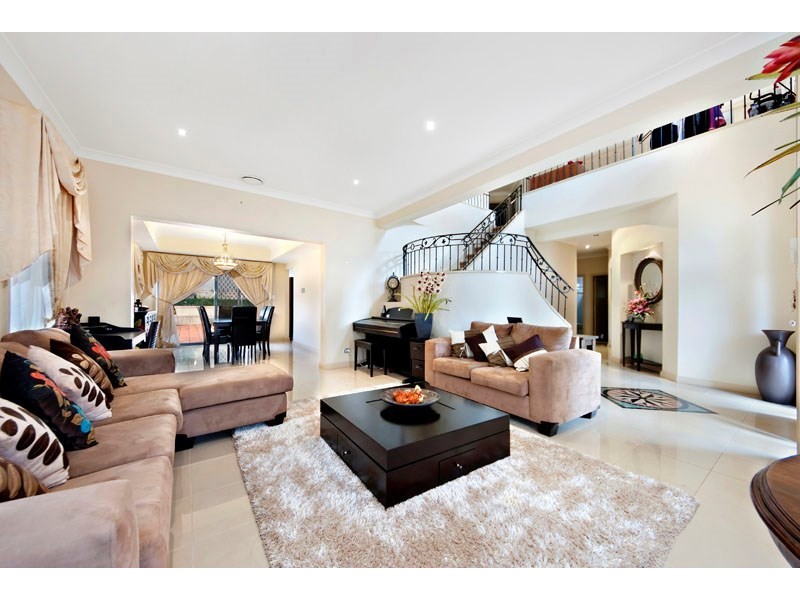 53 Dilkara Circuit, Menai NSW 2234