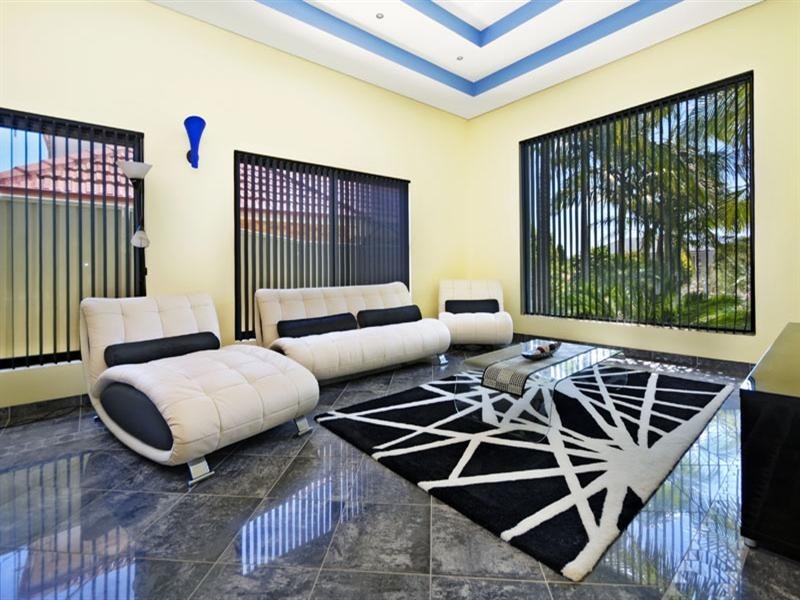 5 Treborth Place, Menai NSW 2234