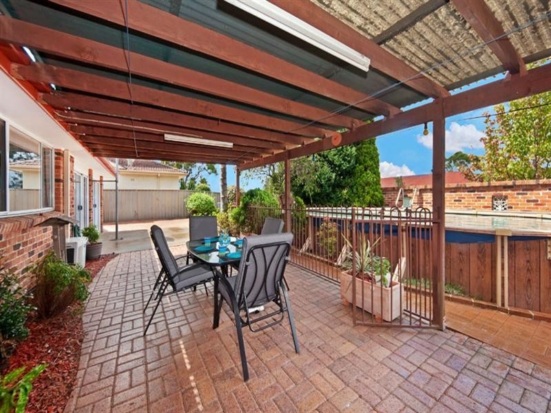 13 Casuarina Road, Alfords Point NSW 2234