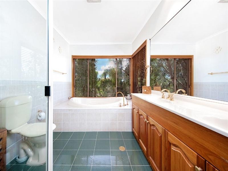 4 Underwood Place, Barden Ridge NSW 2234