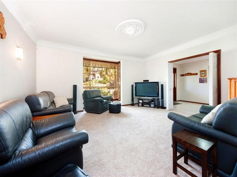 5 Mackin Close, Barden Ridge NSW 2234