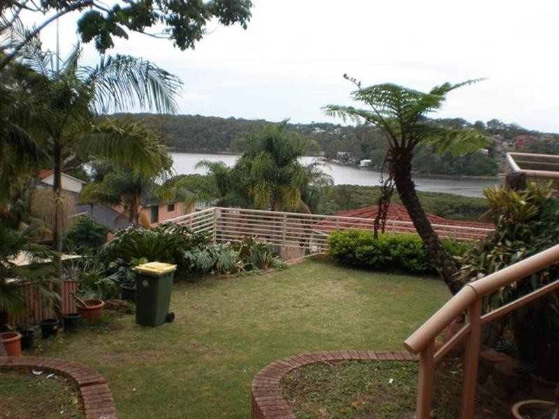 Flat 91 Bignell Street, Illawong NSW 2234