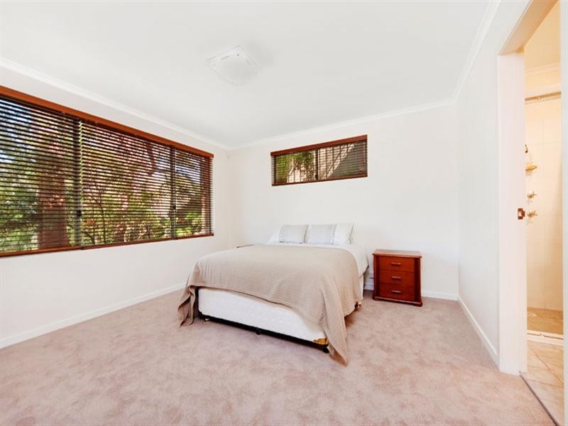 26 Connor Place, Illawong NSW 2234