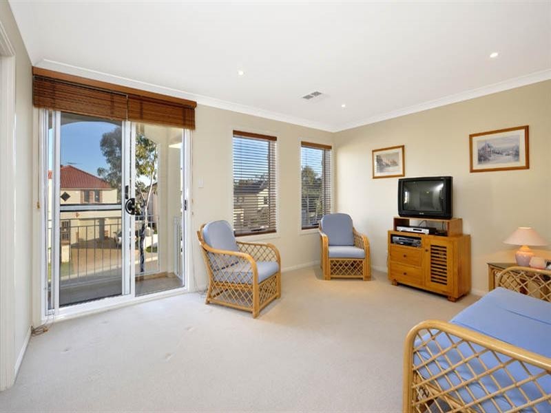 8 Link Circuit, Menai NSW 2234