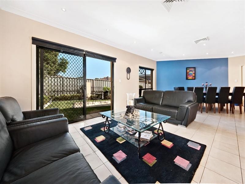 11a Jarrah Close, Alfords Point NSW 2234