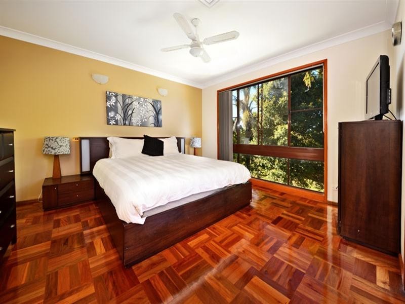 9 Reid Place, Illawong NSW 2234