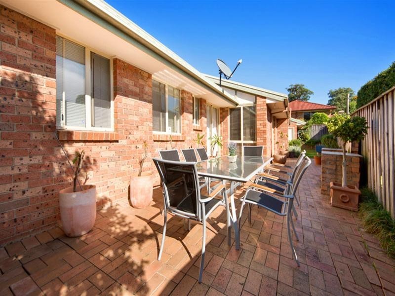 15 Poinciana Row, Menai NSW 2234