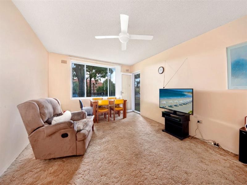 12/390 Port Hacking Road, Caringbah NSW 2229