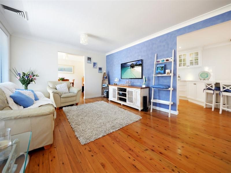 1 Ballina Place, Bangor NSW 2234
