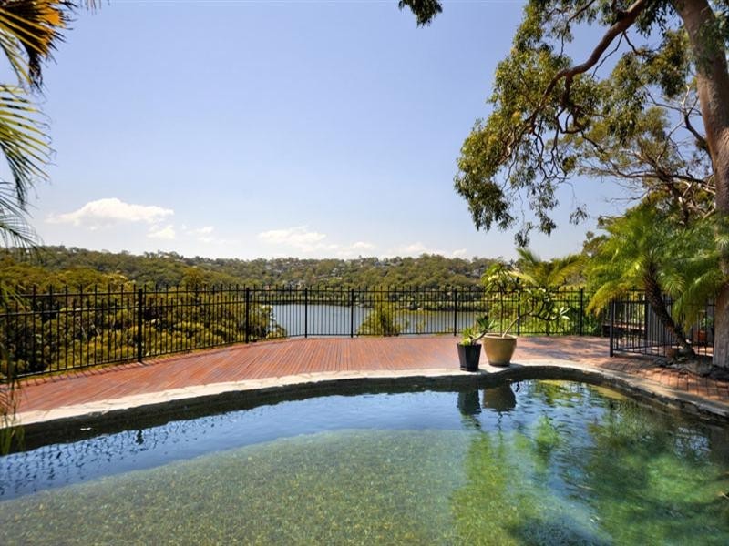 49 Griffin Parade, Illawong NSW 2234