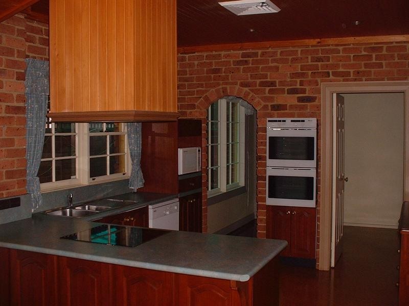 39 Austin Street, Illawong NSW 2234