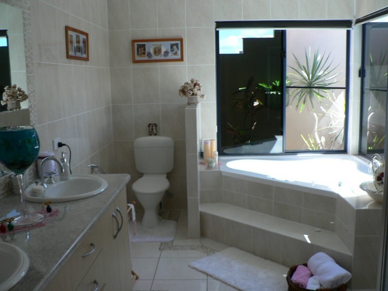 Tannum Sands QLD 4680