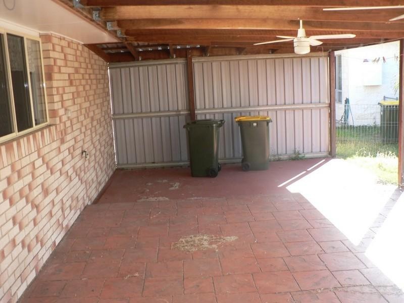 30 Lomandra Street, Boyne Island QLD 4680