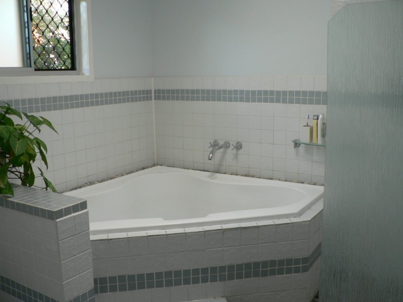 Boyne Island QLD 4680