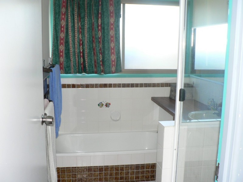 Boyne Island QLD 4680