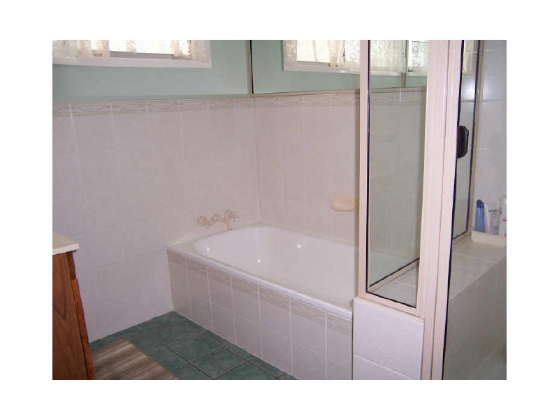 Boyne Island QLD 4680