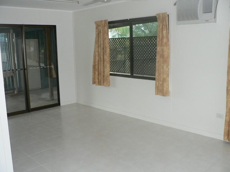 11 Pleasant Avenue, Tannum Sands QLD 4680